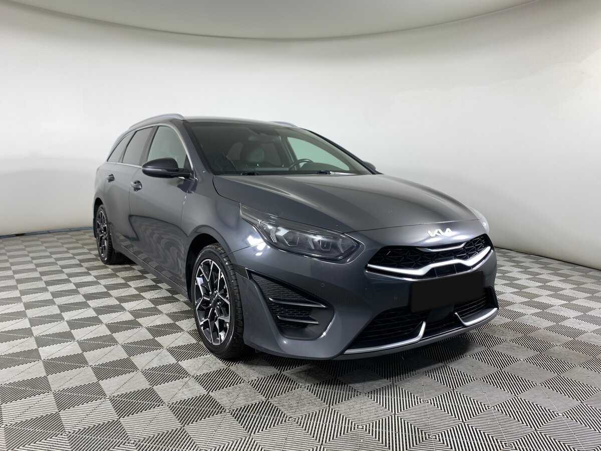Купить Kia Ceed с пробегом. Фото: #2