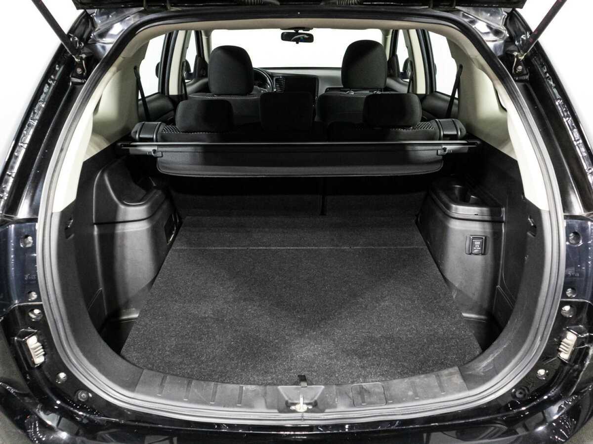 Купить Mitsubishi Outlander с пробегом. Фото: #13