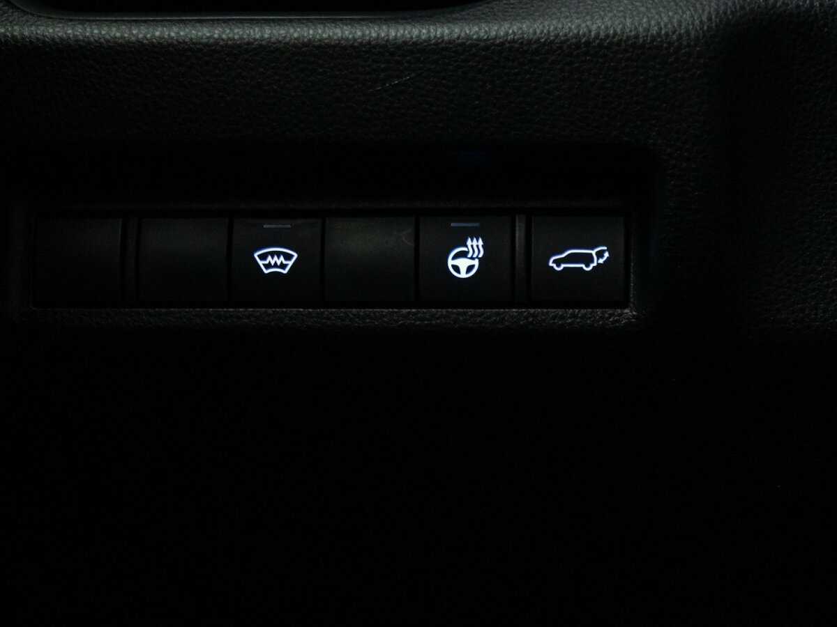 Купить Toyota RAV4 с пробегом. Фото: #17