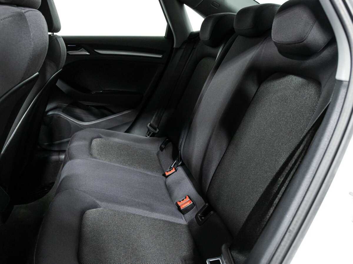 Купить Audi A3 с пробегом. Фото: #9
