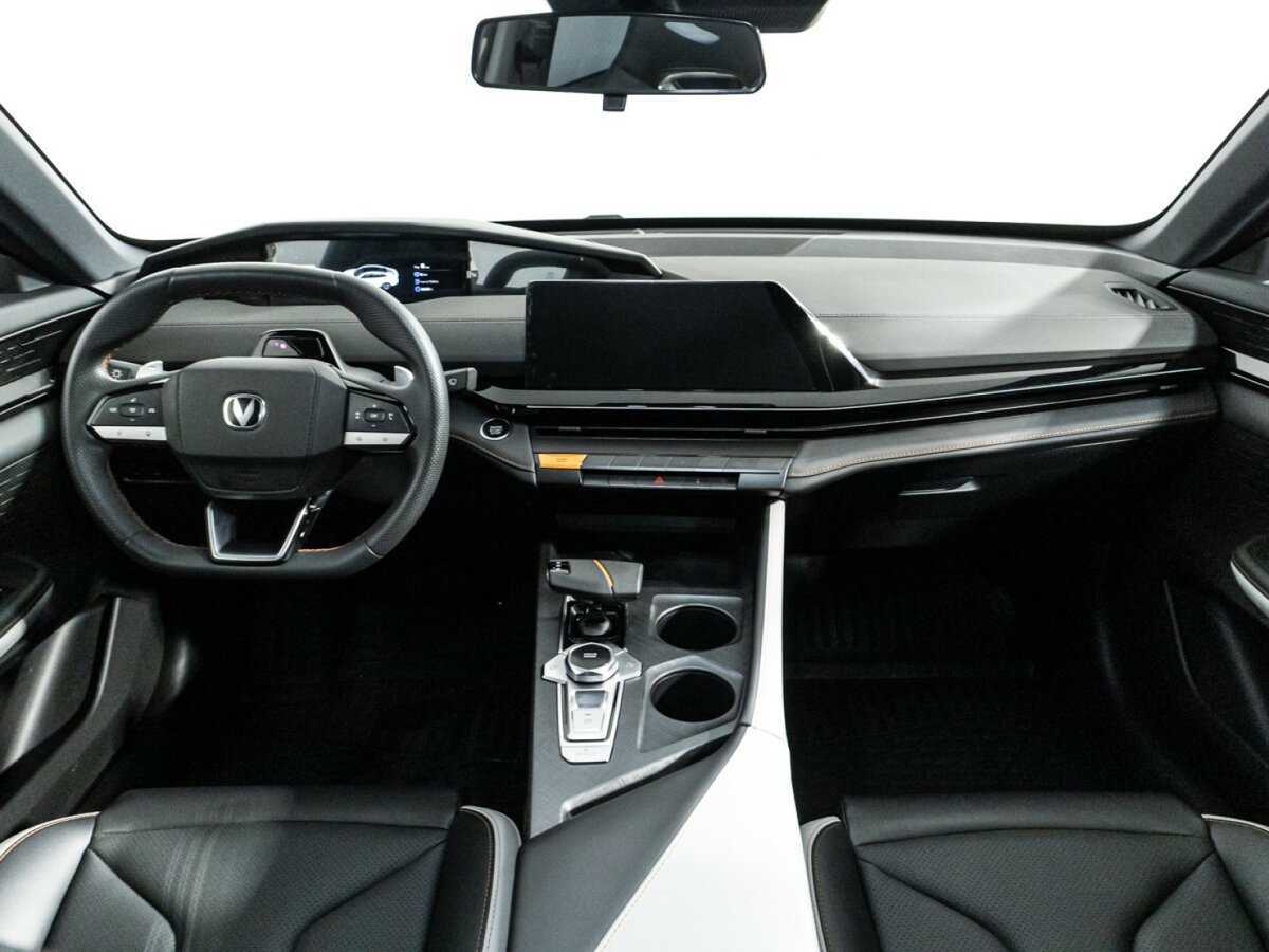 Купить Changan UNI-V с пробегом. Фото: #12