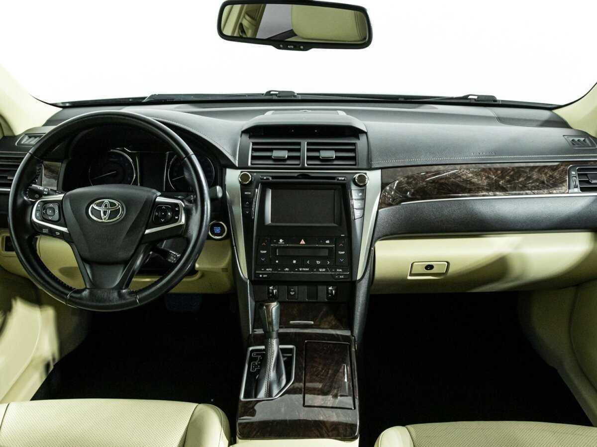Купить Toyota Camry с пробегом. Фото: #12