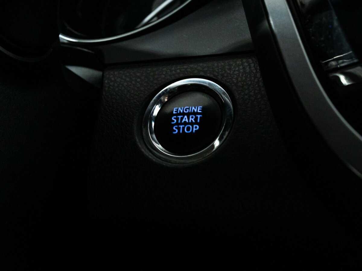 Купить Toyota Camry с пробегом. Фото: #14