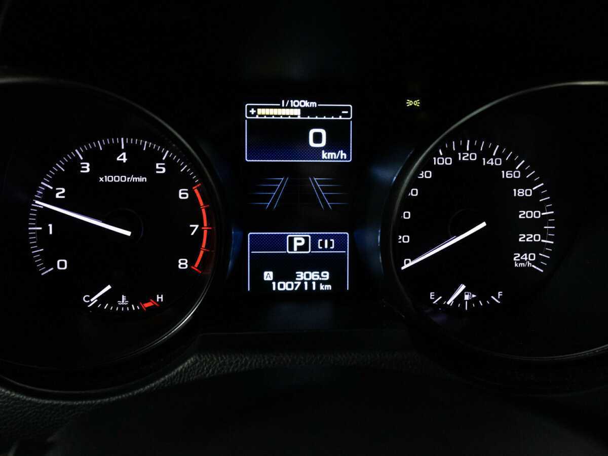 Купить Subaru Outback с пробегом. Фото: #11