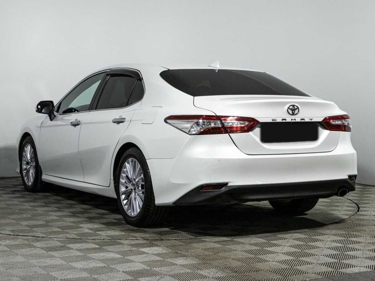 Купить Toyota Camry с пробегом. Фото: #6