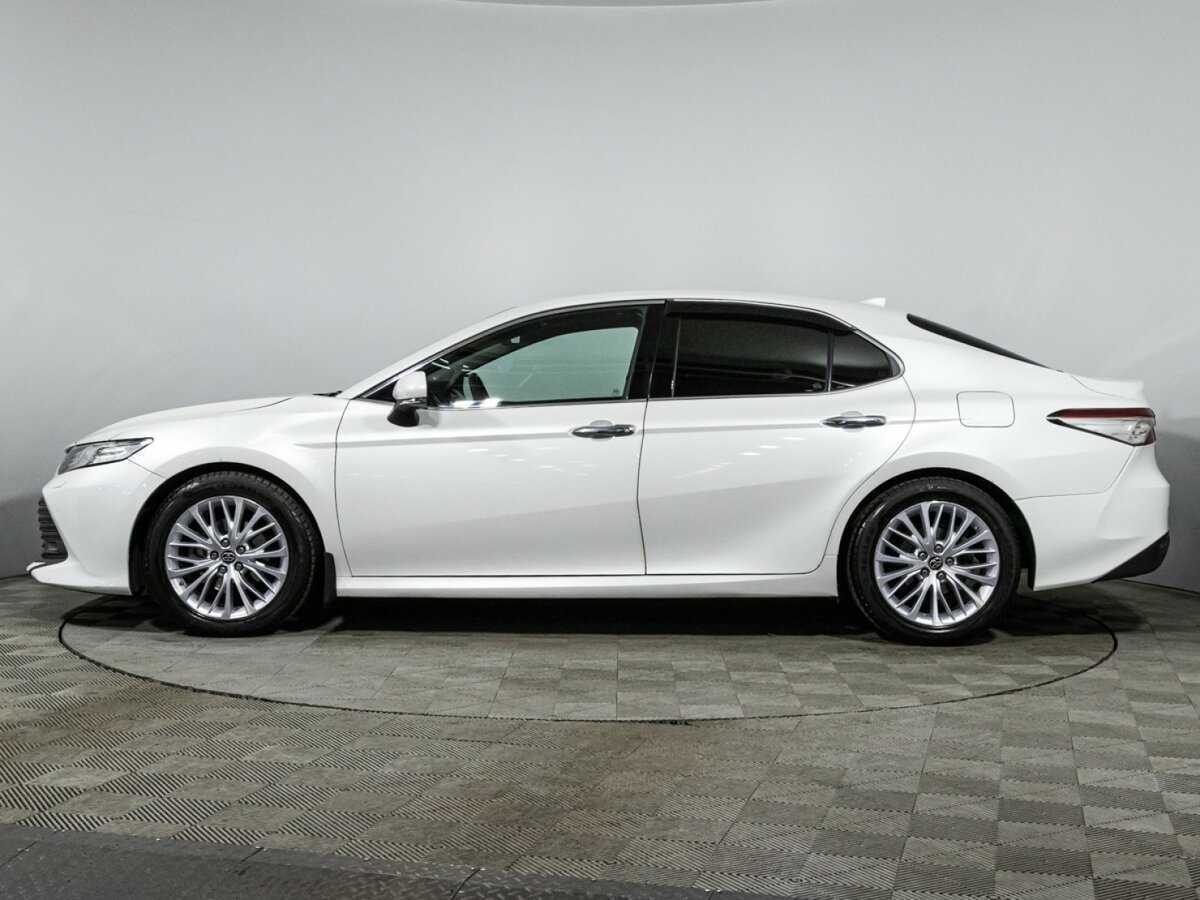 Купить Toyota Camry с пробегом. Фото: #7