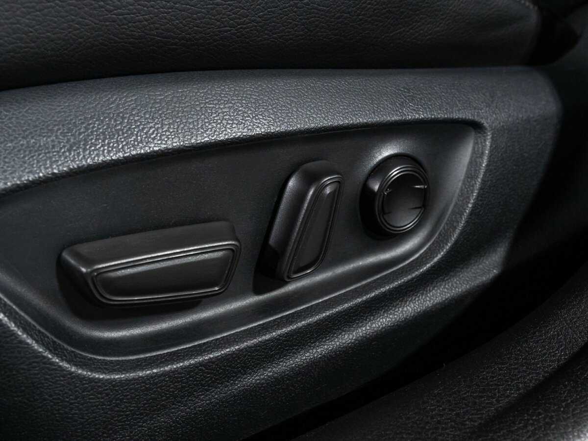 Купить Toyota Camry с пробегом. Фото: #14