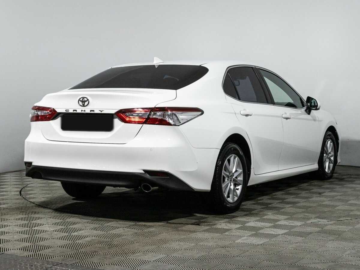 Купить Toyota Camry с пробегом. Фото: #4