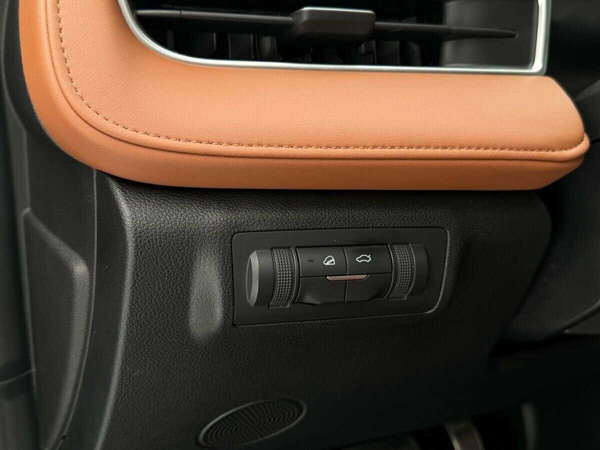 Купить Chery Tiggo 8 Pro Max с пробегом. Фото: #12