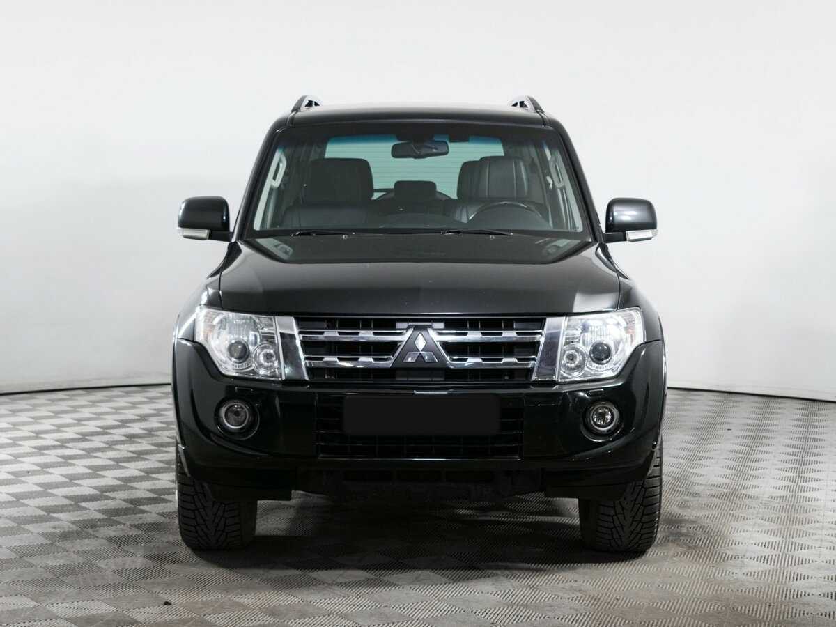 Купить Mitsubishi Pajero с пробегом. Фото: #1