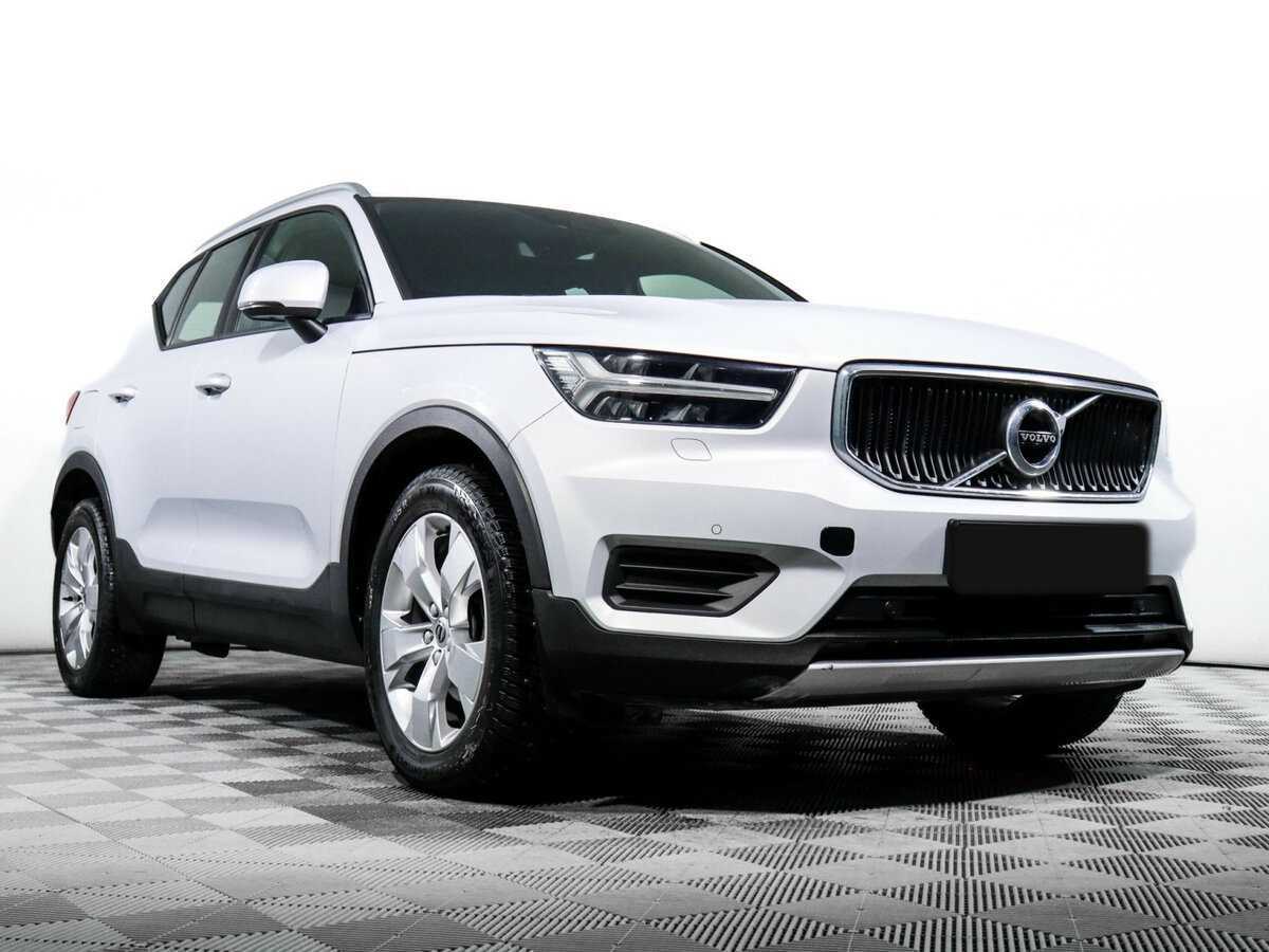Купить Volvo XC40 с пробегом. Фото: #17