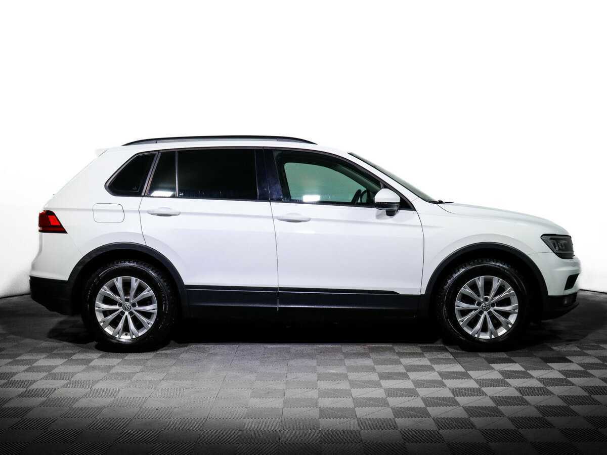 Купить Volkswagen Tiguan с пробегом. Фото: #3