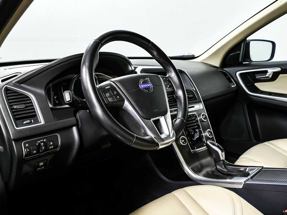 Купить Volvo XC60 с пробегом. Фото: #12
