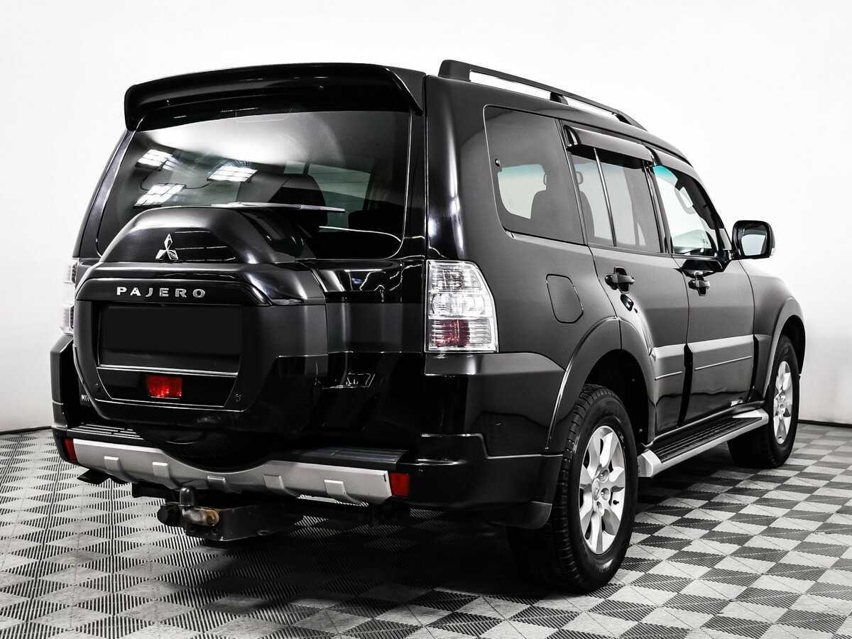 Купить Mitsubishi Pajero с пробегом. Фото: #4