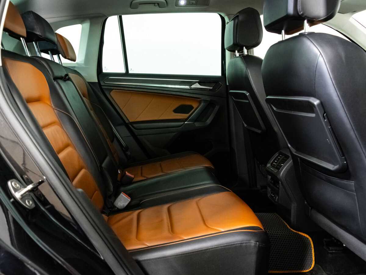 Купить Volkswagen Tiguan с пробегом. Фото: #19