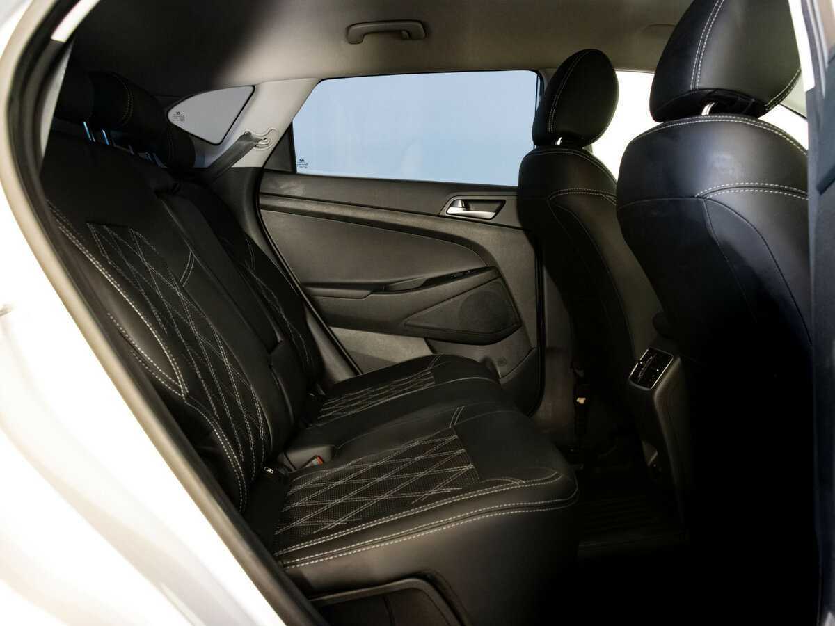 Купить Hyundai Tucson с пробегом. Фото: #17