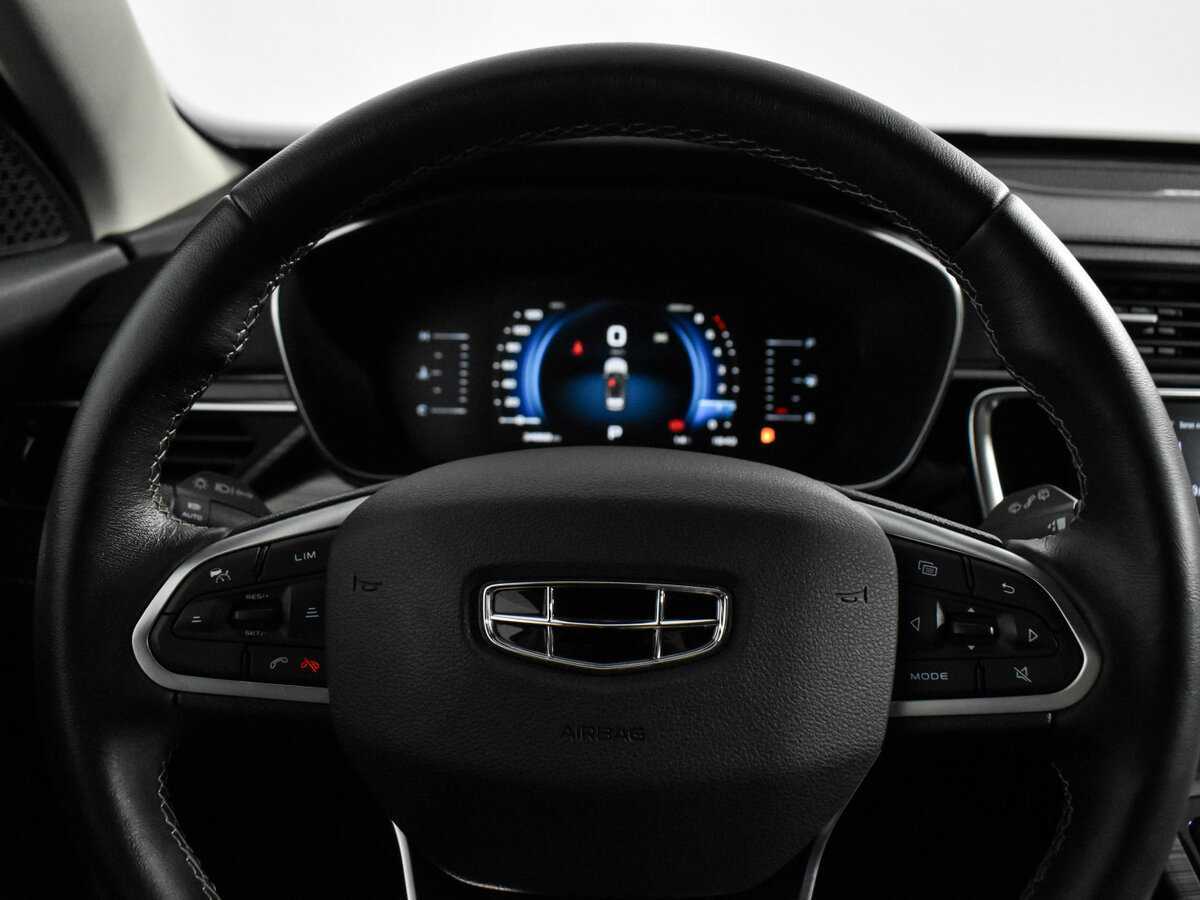 Купить Geely Atlas Pro с пробегом. Фото: #18