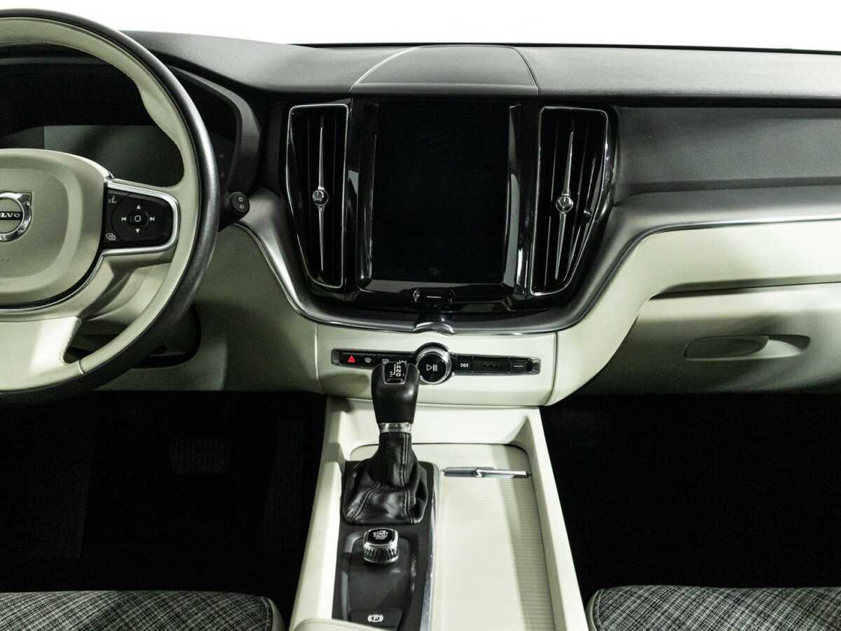 Купить Volvo XC60 с пробегом. Фото: #13
