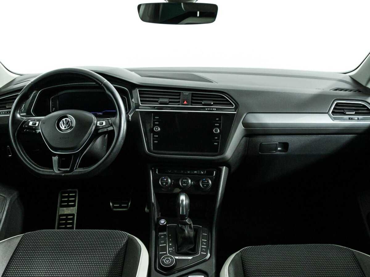 Купить Volkswagen Tiguan с пробегом. Фото: #12