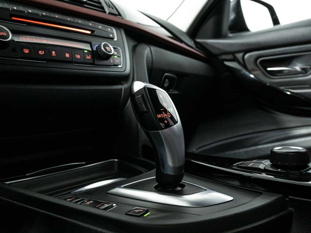 Купить BMW 3 серии с пробегом. Фото: #17