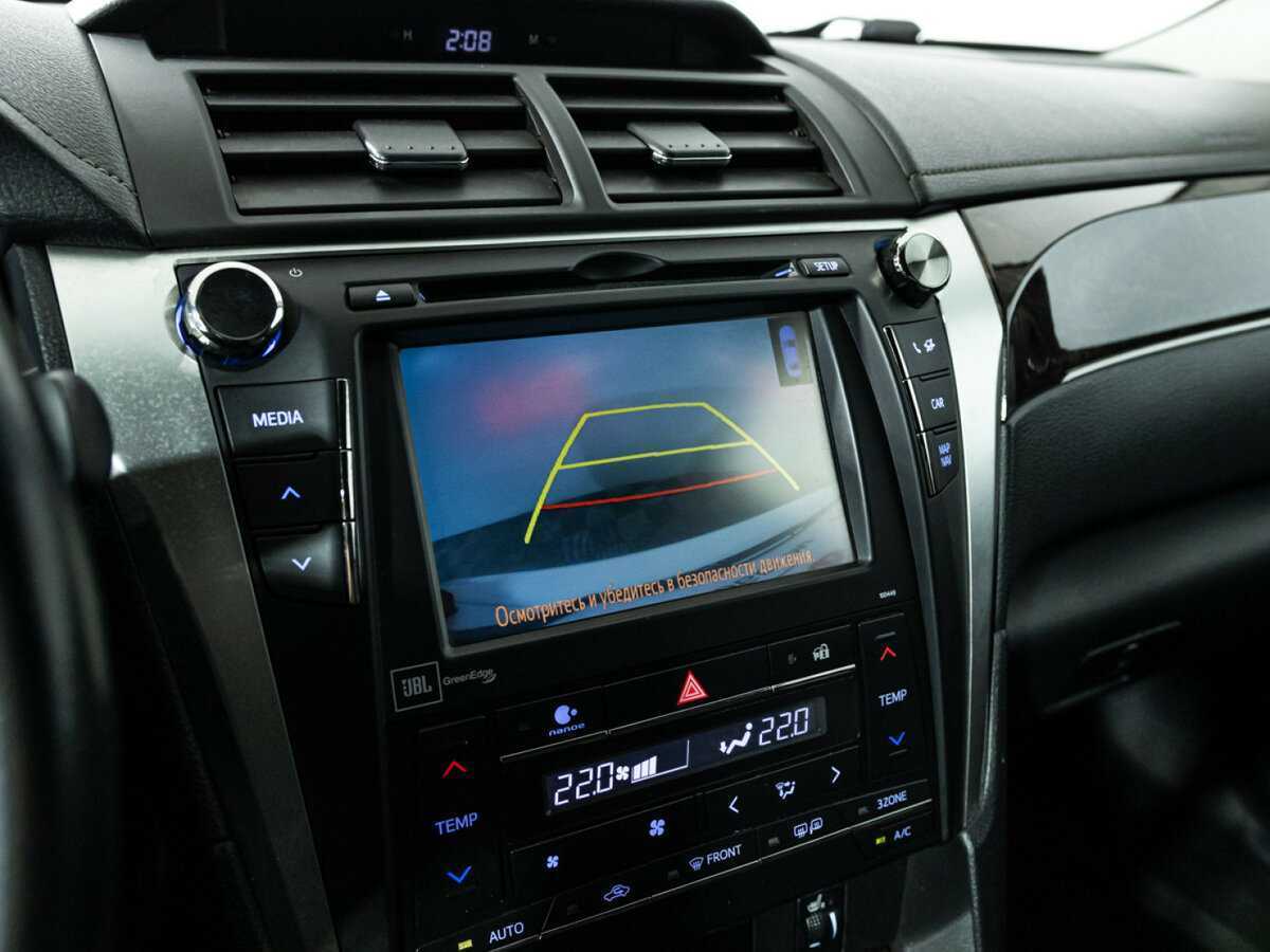 Купить Toyota Camry с пробегом. Фото: #17