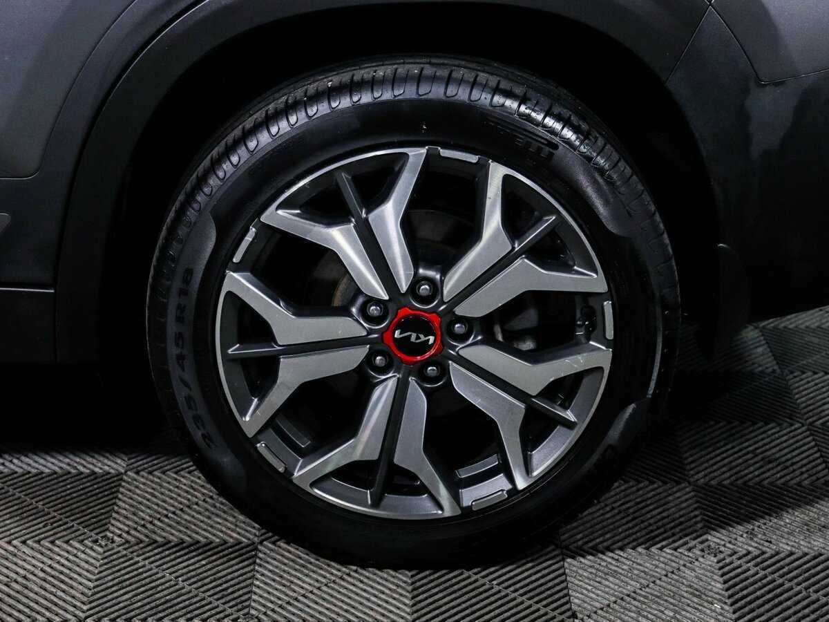 Купить Kia Seltos с пробегом. Фото: #11