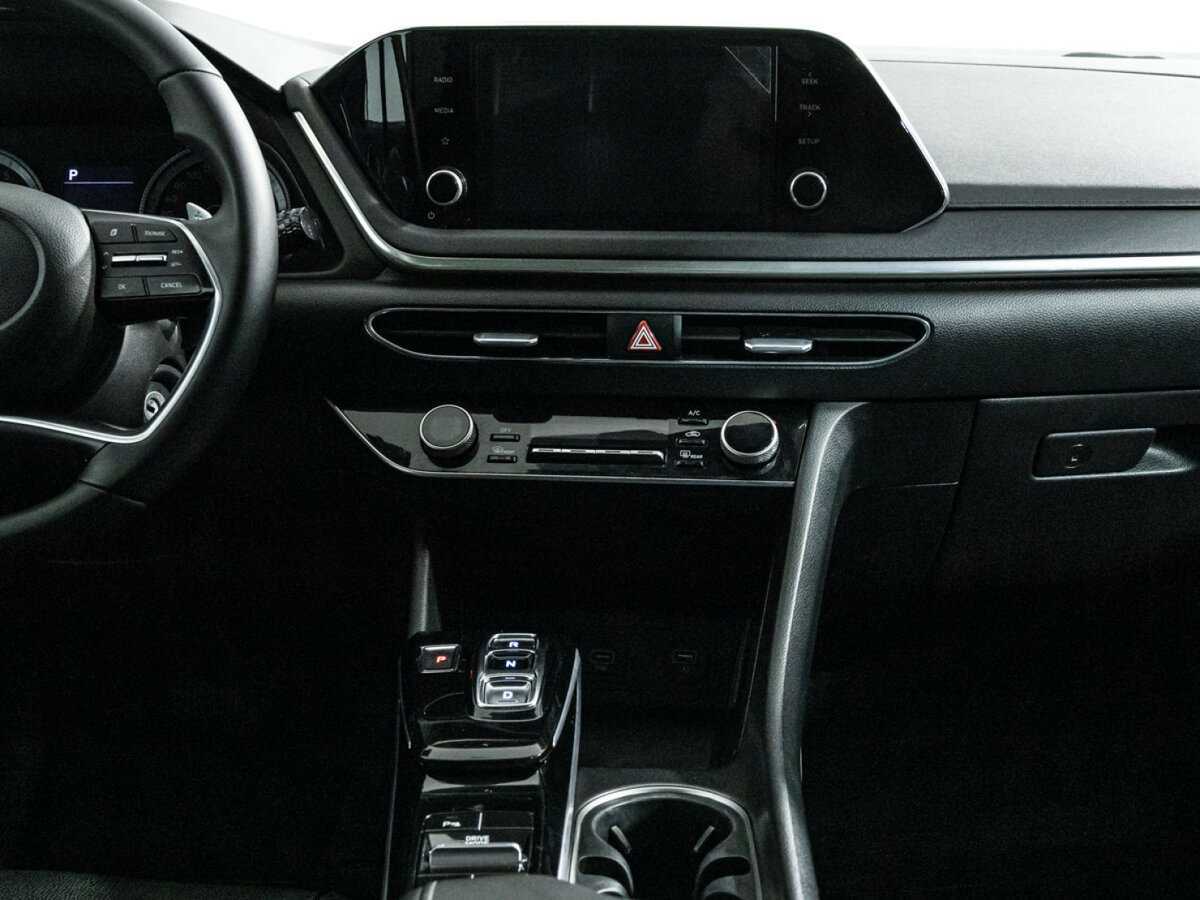 Купить Hyundai Sonata с пробегом. Фото: #13