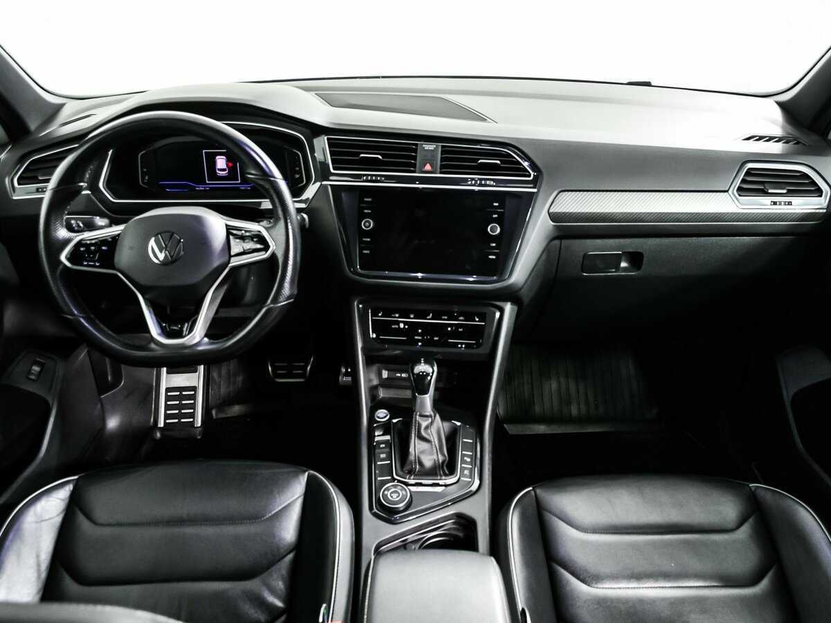 Купить Volkswagen Tiguan с пробегом. Фото: #10