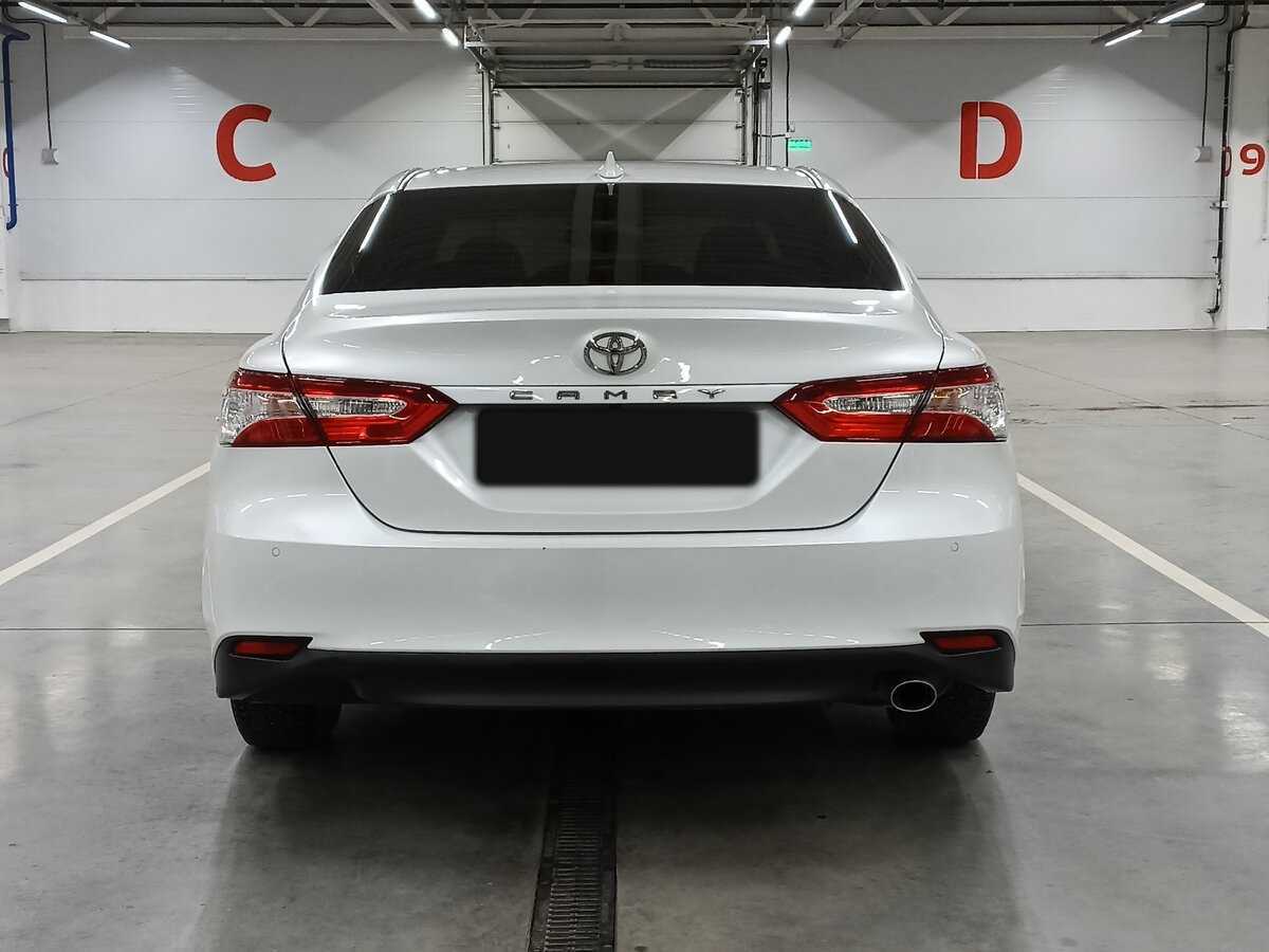 Купить Toyota Camry с пробегом. Фото: #5