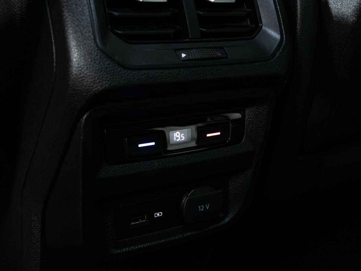 Купить Volkswagen Tiguan с пробегом. Фото: #19