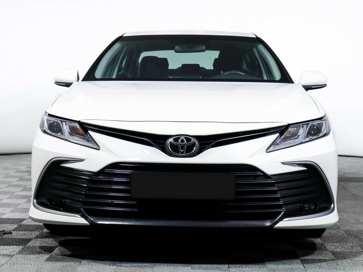 Купить Toyota Camry с пробегом. Фото: #1