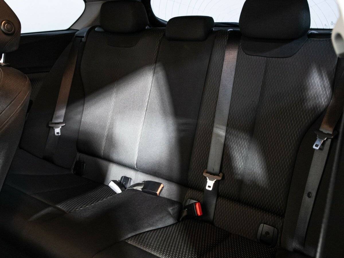 Купить BMW 1 серии с пробегом. Фото: #9