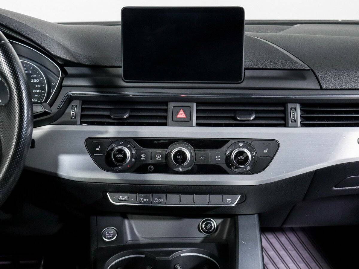 Купить Audi A4 с пробегом. Фото: #9