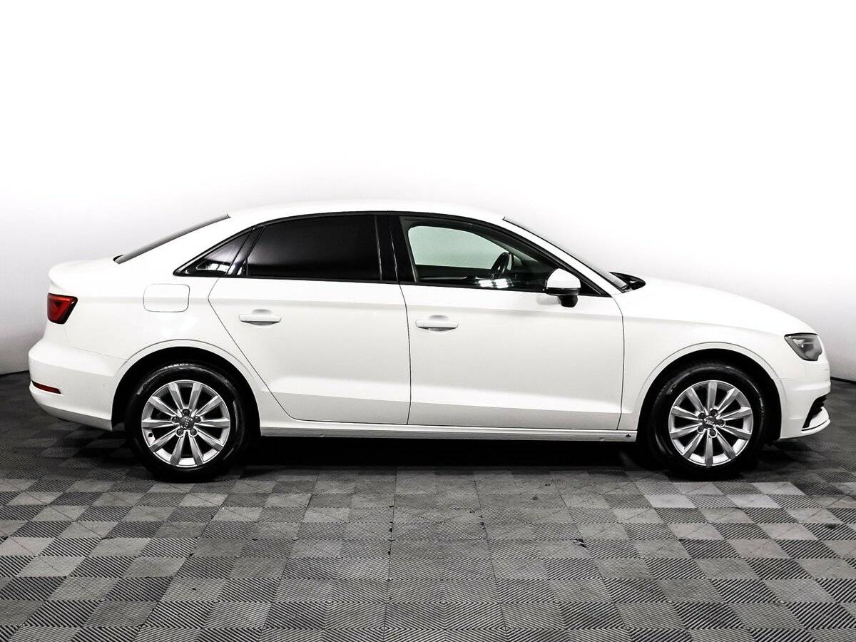 Купить Audi A3 с пробегом. Фото: #3