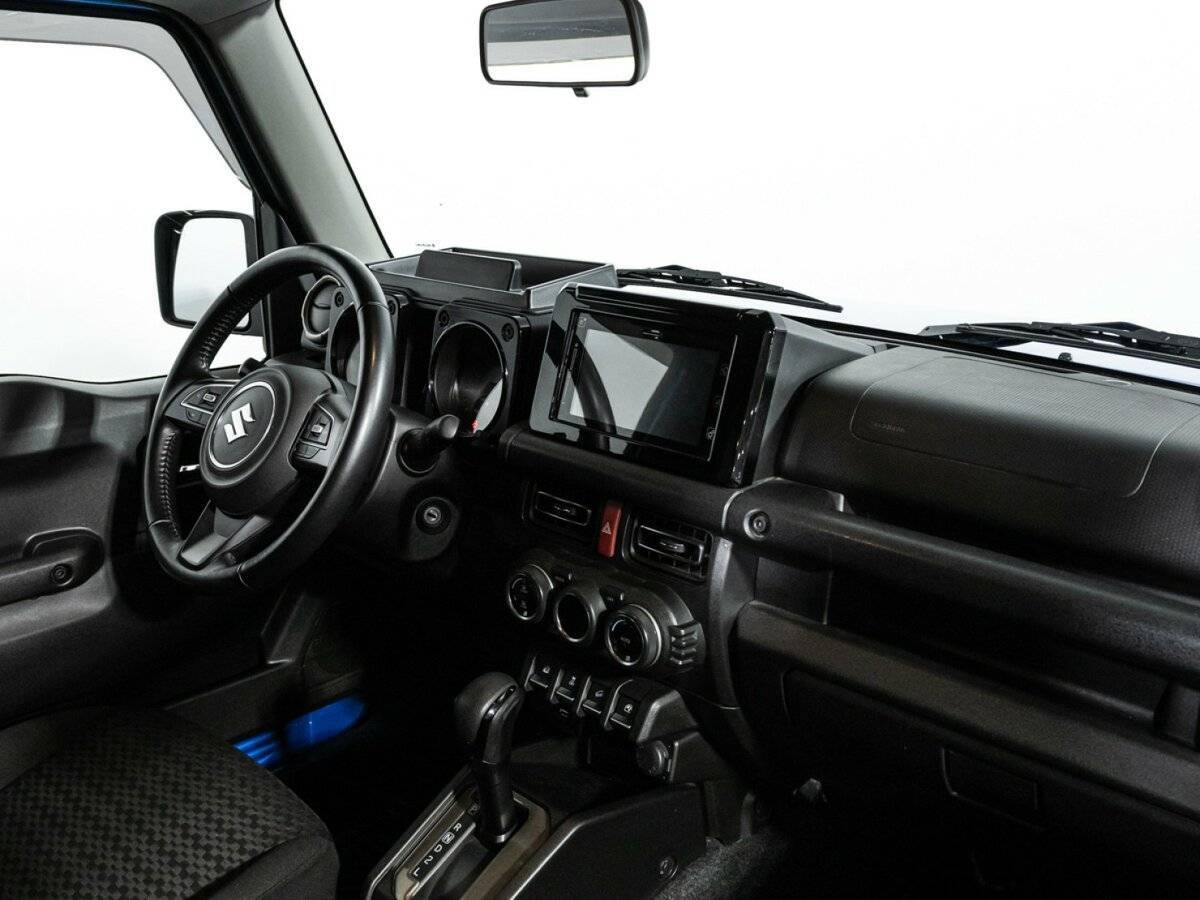 Купить Suzuki Jimny с пробегом. Фото: #8