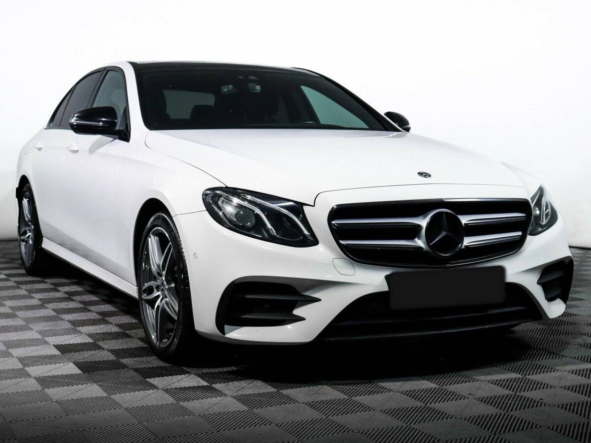 Купить Mercedes-Benz E-Класс с пробегом. Фото: #2