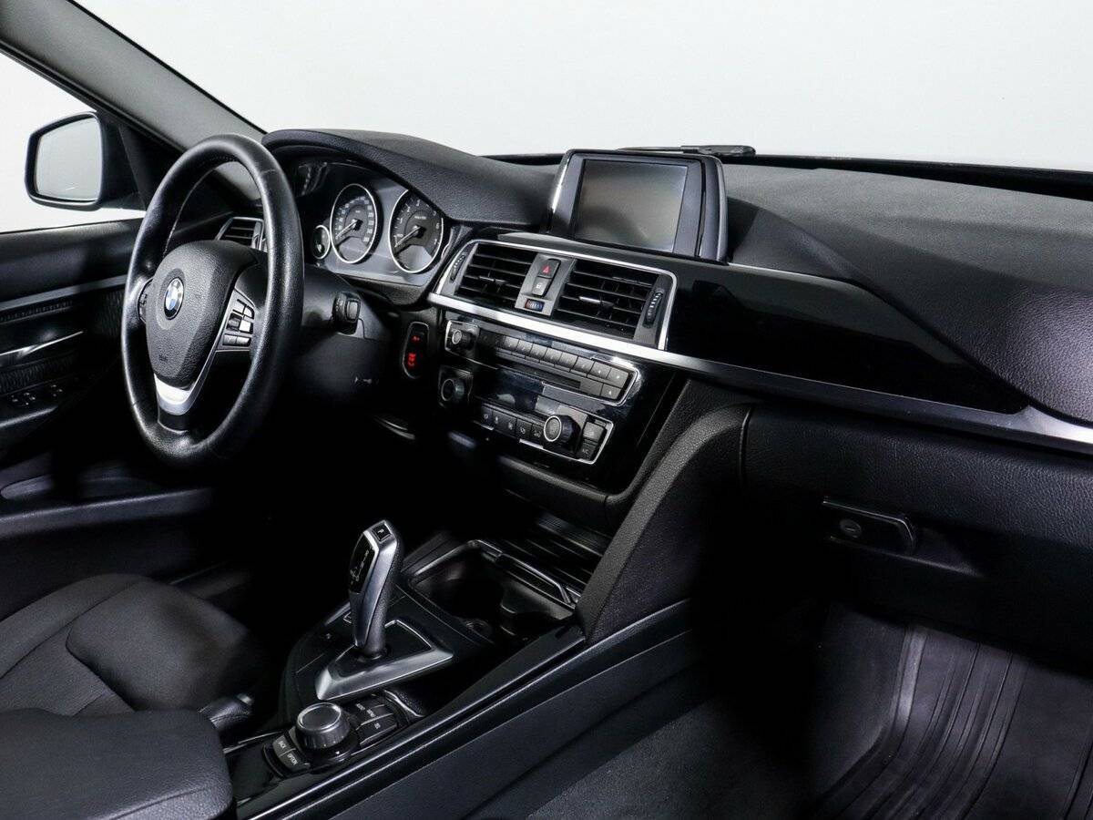 Купить BMW 3 серии с пробегом. Фото: #8