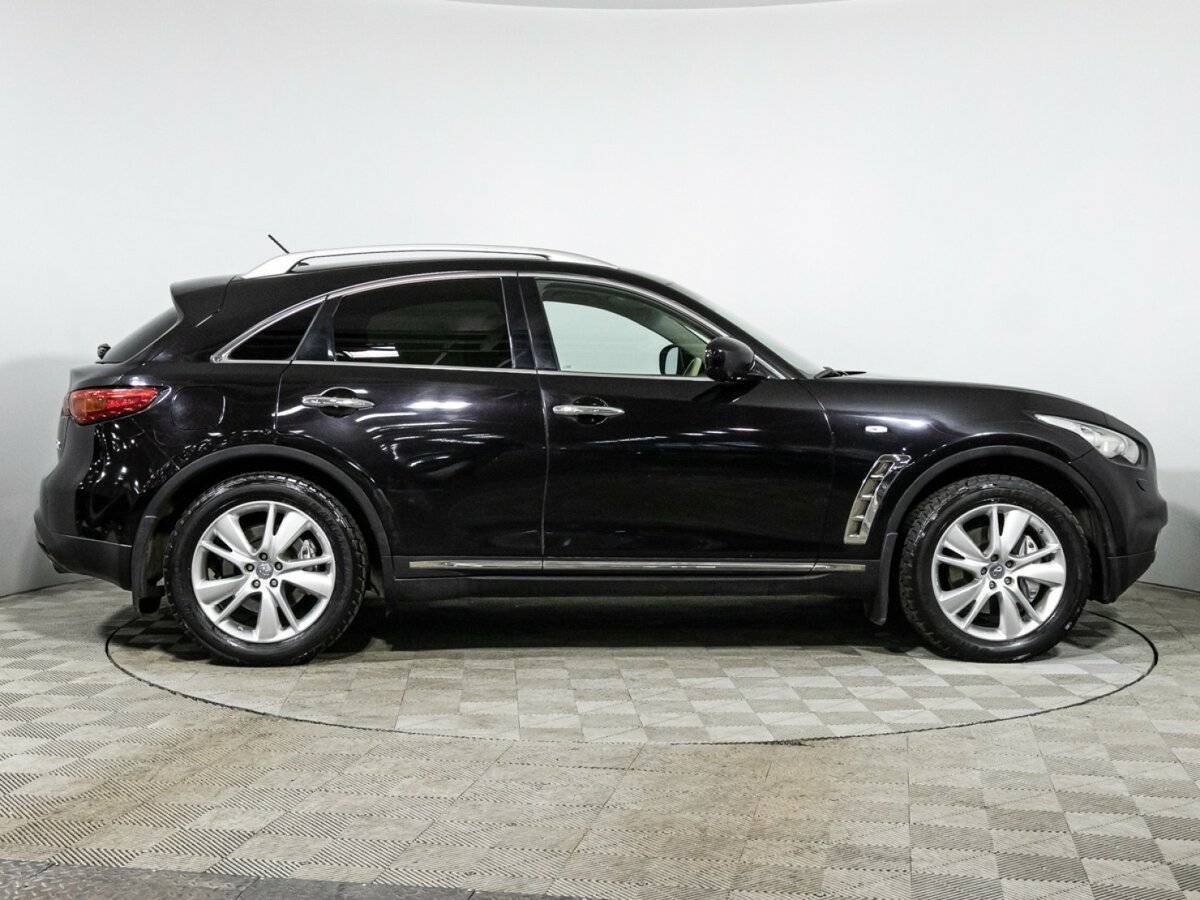 Купить Infiniti FX с пробегом. Фото: #3