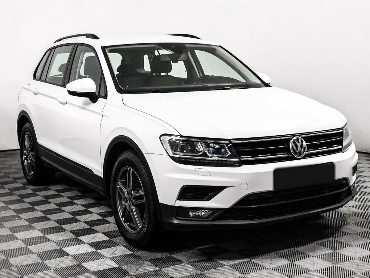 Купить Volkswagen Tiguan с пробегом. Фото: #2