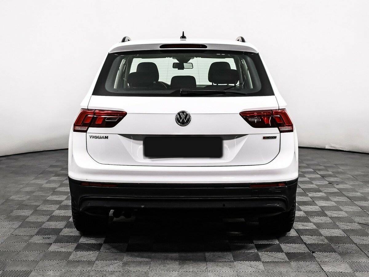 Купить Volkswagen Tiguan с пробегом. Фото: #5