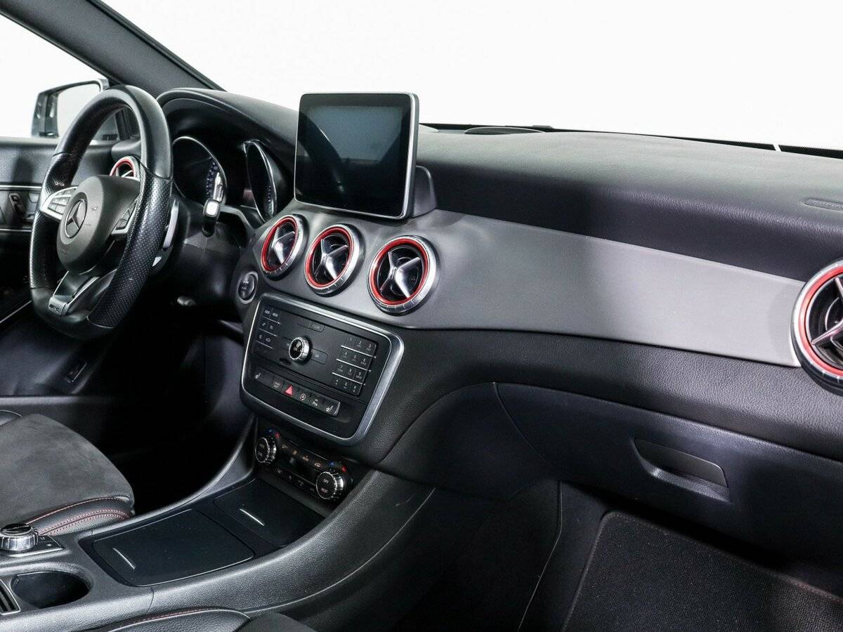 Купить Mercedes-Benz CLA с пробегом. Фото: #5