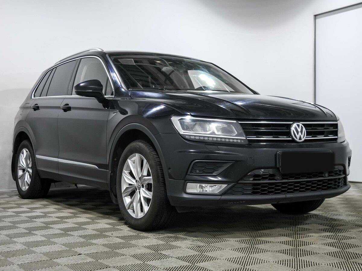 Купить Volkswagen Tiguan с пробегом. Фото: #2