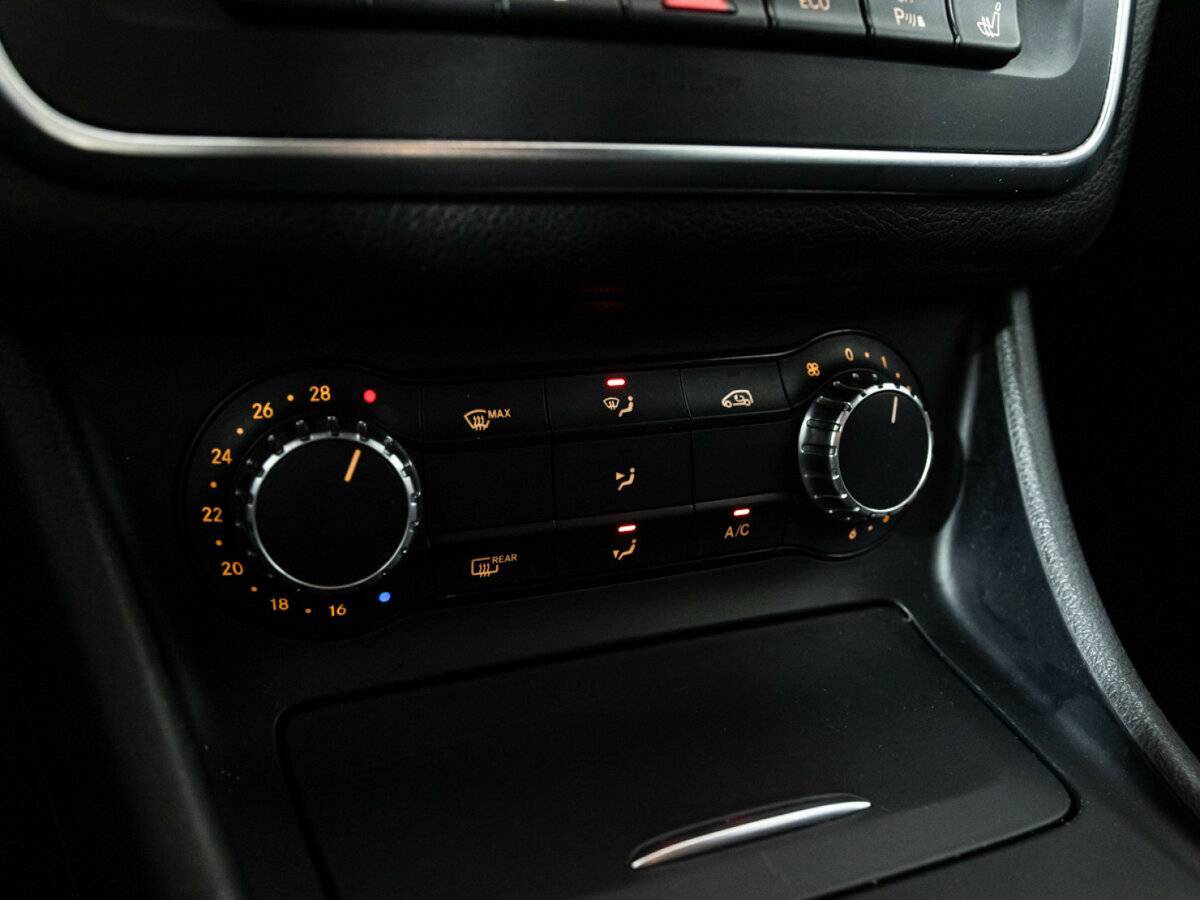 Купить Mercedes-Benz CLA с пробегом. Фото: #17