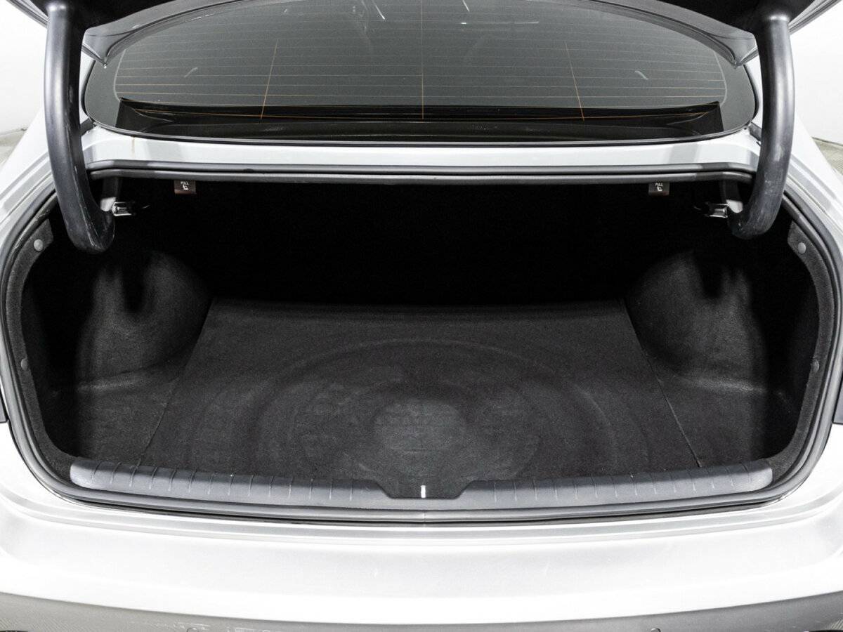 Купить Hyundai Sonata с пробегом. Фото: #14