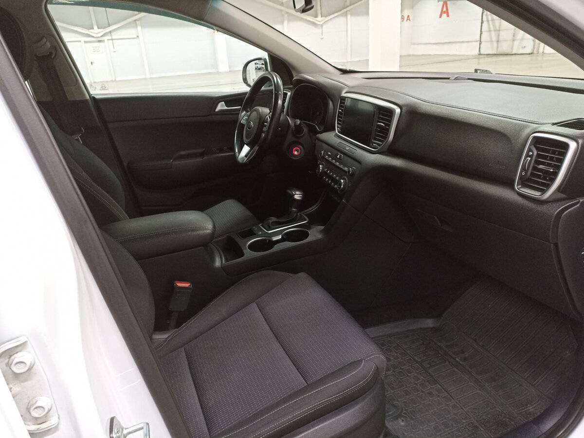 Купить Kia Sportage с пробегом. Фото: #10