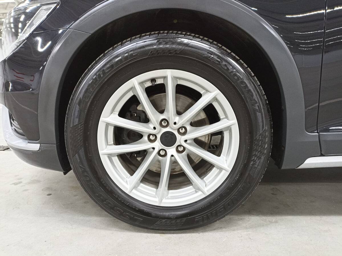 Купить Volkswagen Passat с пробегом. Фото: #17