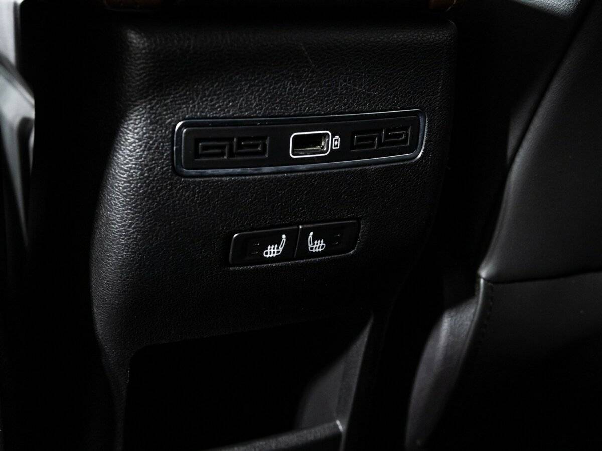 Купить Geely Coolray с пробегом. Фото: #22