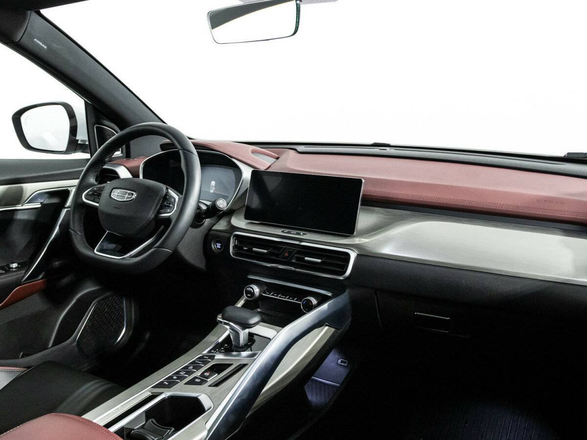 Купить Geely Coolray с пробегом. Фото: #8