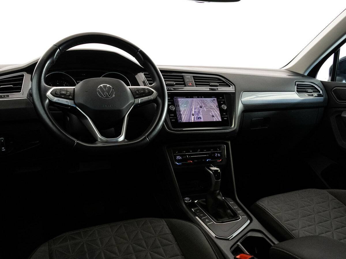 Купить Volkswagen Tiguan с пробегом. Фото: #7