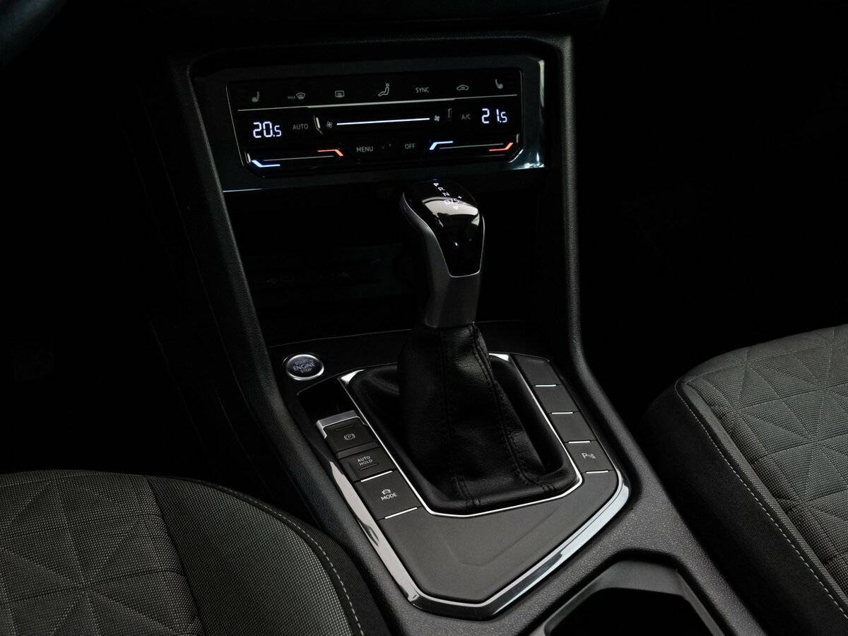 Купить Volkswagen Tiguan с пробегом. Фото: #10